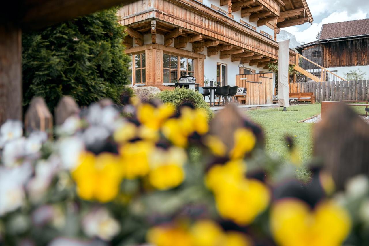 Bewegte Berge Apartments Saalfelden Esterno foto