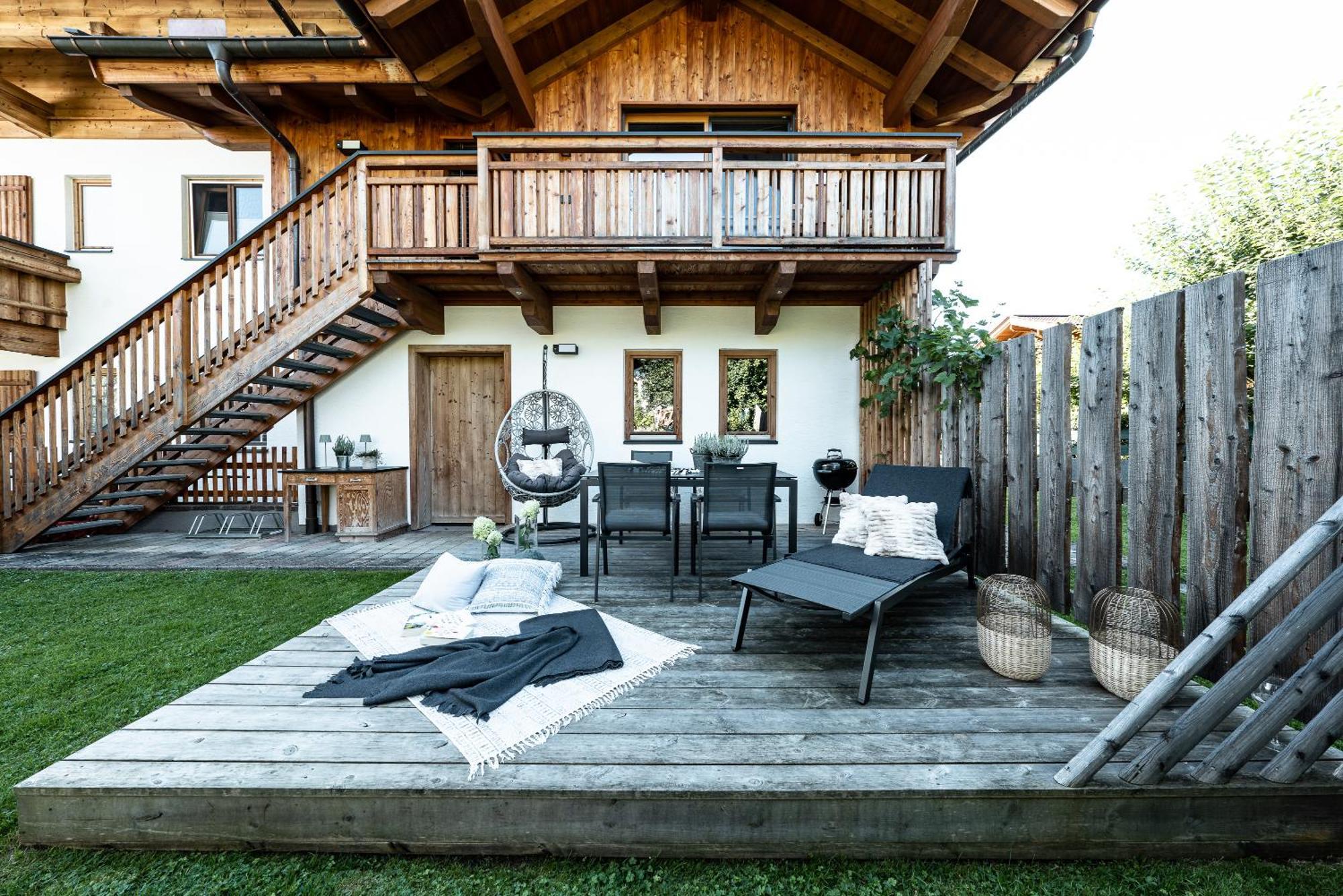 Bewegte Berge Apartments Saalfelden Esterno foto