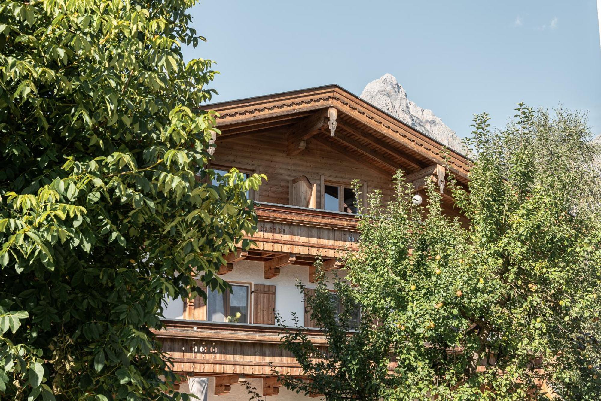 Bewegte Berge Apartments Saalfelden Esterno foto